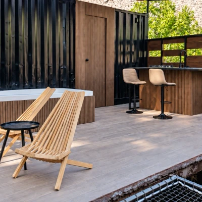Terraza - VXM viajando por mexico - Contenedores glamping GLAMPING CONTENEDOR "NOGAL" - Sapioris Dgo.