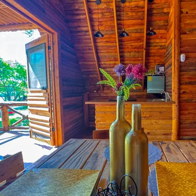Viajando x mexico glamping cabaña zeus los angeles durango comedor
